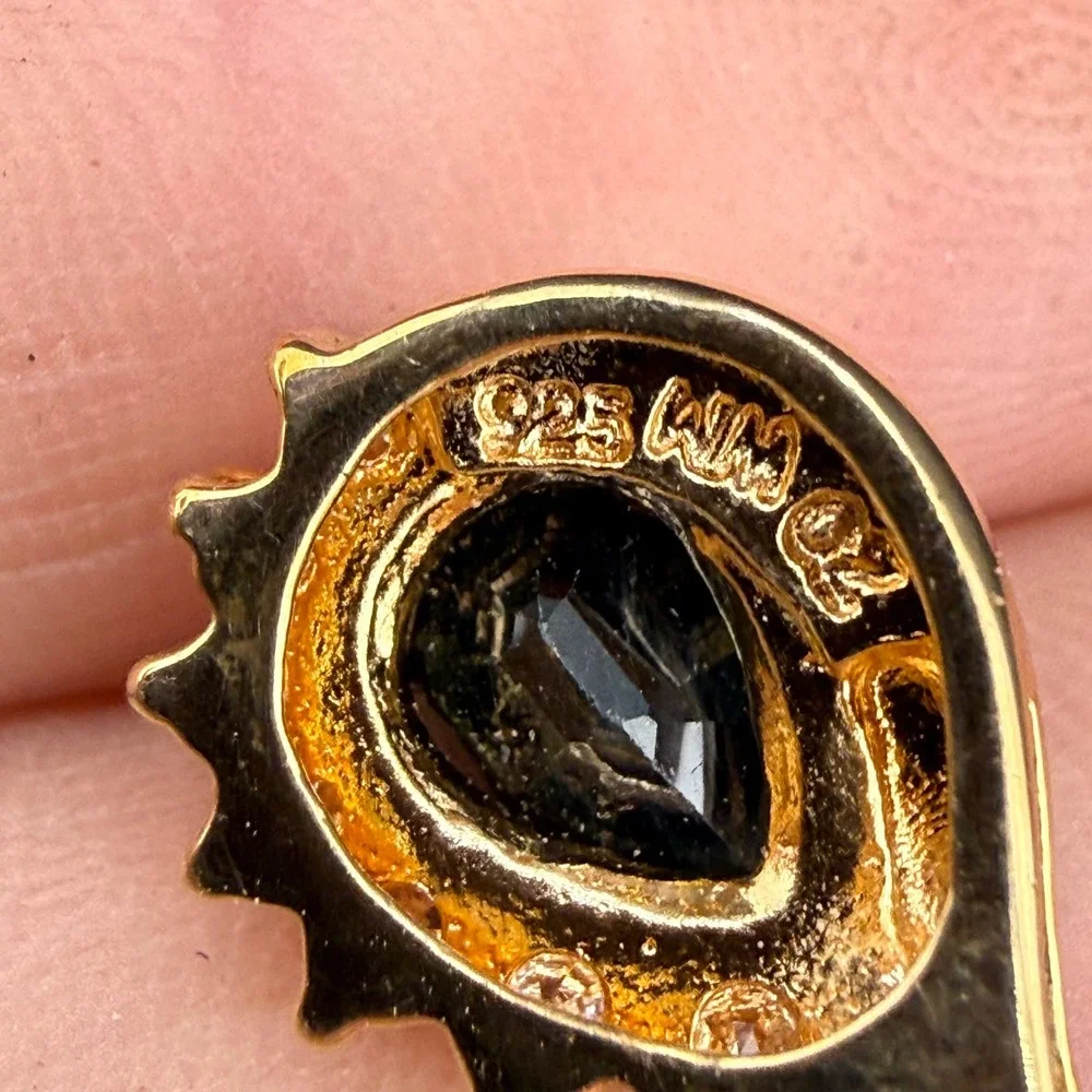 Vintage WM Pendant Gold Tone Black Pear Cut Teardrop Sterling Silver 925